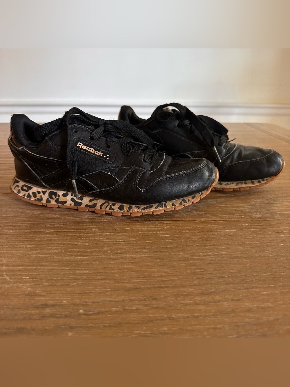 Reebok Classic Leather Sneakers Size 3 Black Leopard Print Gum Sole
